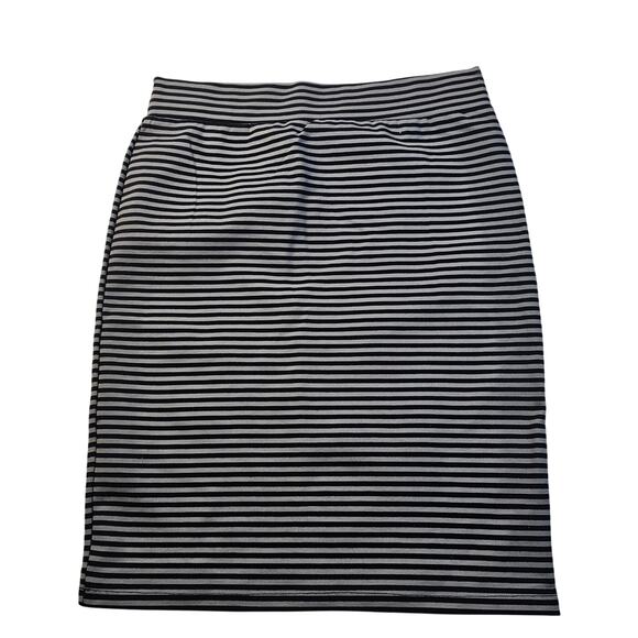 NWOT Toad & Co Paseo striped active skirt with zip pocket stretch pencil comfort - Picture 1 of 9